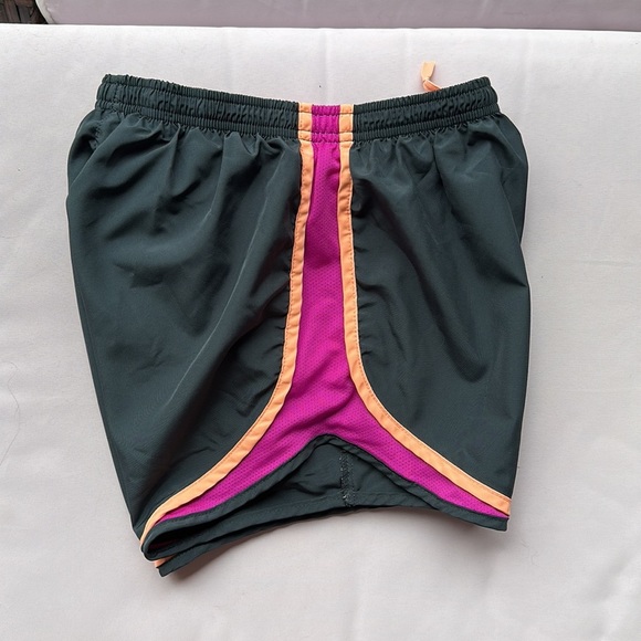 Nike DriFit running shorts in black with purple and orange trim - Picture 5 of 9
